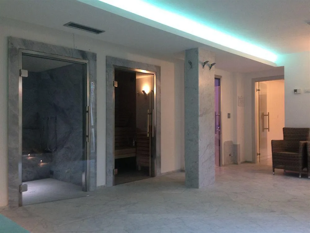 Hotel Il Delfino San Vincenzo