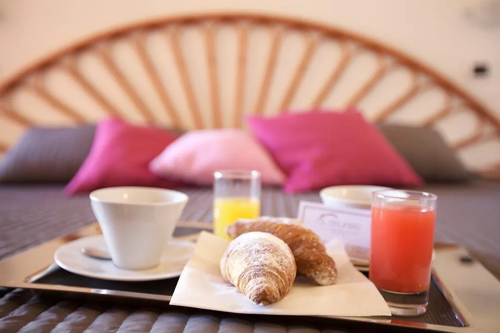 Hotel Il Delfino San Vincenzo